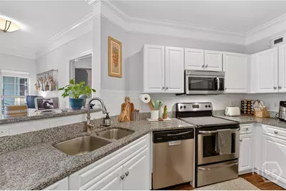 2513 Whitemarsh Way, Savannah, GA 31410 - Photo 9