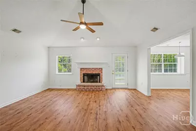 346 Belle Grove Circle, Richmond Hill, GA 31324 - Photo 5