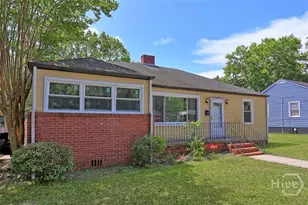 2403 E 37th St, Savannah, GA 31404 - Photo 3