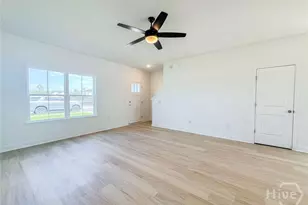 190 Calhoun Way NE, Ludowici, GA 31316 - Photo 3