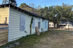 819 W 52nd, Savannah, GA 31405 - Photo 3