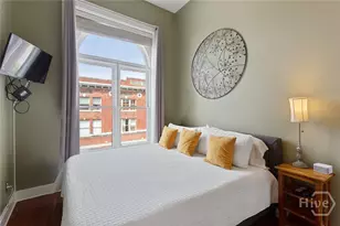 110 Barnard St, Savannah, GA 31401 - Photo 9