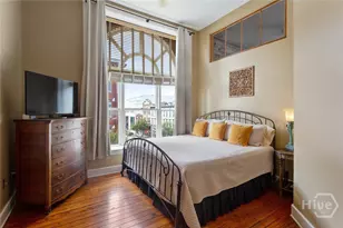 110 Barnard St, Savannah, GA 31401 - Photo 7