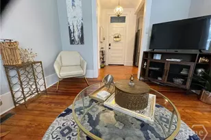 210 E State St, Savannah, GA 31401 - Photo 27