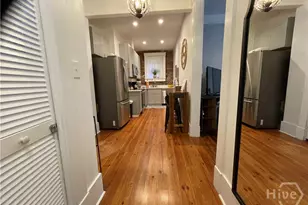210 E State St, Savannah, GA 31401 - Photo 5