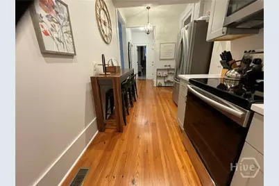 210 E State Street, Savannah, GA 31401 - Photo 3