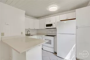 856 E 35th St, Savannah, GA 31401 - Photo 43