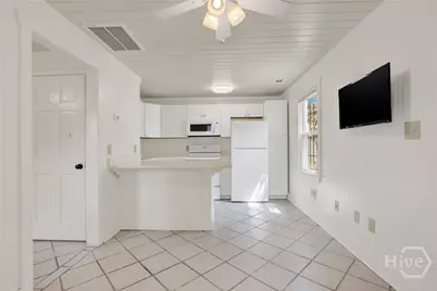856 E 35th Street, Savannah, GA 31401 - Photo 47