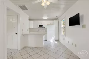 856 E 35th St, Savannah, GA 31401 - Photo 47