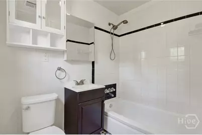 856 E 35th Street, Savannah, GA 31401 - Photo 23
