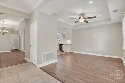 856 E 35th Street, Savannah, GA 31401 - Photo 9