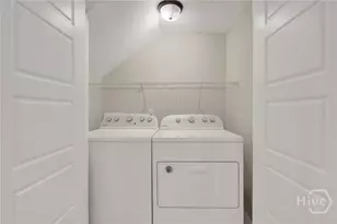 856 E 35th St, Savannah, GA 31401 - Photo 33