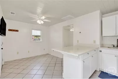 856 E 35th Street, Savannah, GA 31401 - Photo 51