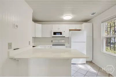 856 E 35th Street, Savannah, GA 31401 - Photo 47