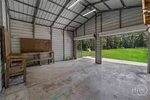 167 Wildwood Ln, Bloomingdale, GA 31302 - Photo 5