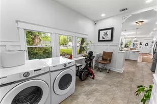 809 E Bolton St, Savannah, GA 31401 - Photo 43