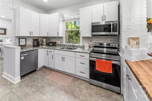 809 E Bolton St, Savannah, GA 31401 - Photo 37