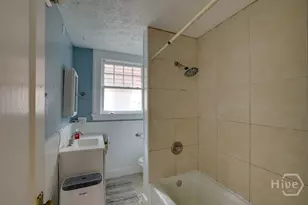 404 E 40th St, Savannah, GA 31401 - Photo 21