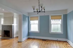 404 E 40th St, Savannah, GA 31401 - Photo 9