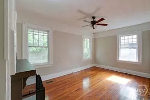 404 E 40th St, Savannah, GA 31401 - Photo 19