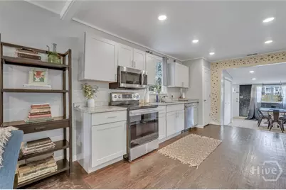 2106 Bolling Street, Savannah, GA 31404 - Photo 11