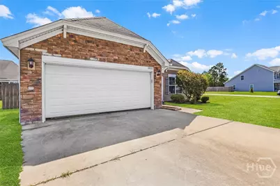 1055 Marne Boulevard, Hinesville, GA 31313 - Photo 9