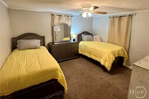 147 Camellia Ave, Savannah, GA 31408 - Photo 17