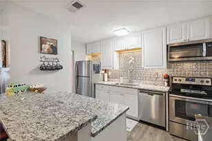 204 Kevin Dr, Savannah, GA 31406 - Photo 9