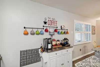 204 Kevin Drive, Savannah, GA 31406 - Photo 11