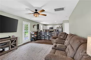 195 Tondee Wy, Midway, GA 31320 - Photo 13