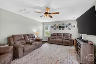 195 Tondee Wy, Midway, GA 31320 - Photo 11