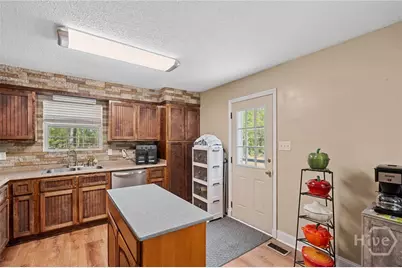 325 Groveland Nevils Road, Pembroke, GA 31321 - Photo 7