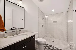 460 Port St, Savannah, GA 31401 - Photo 31