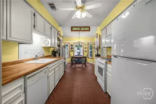 12 Sutton Rd, Savannah, GA 31419 - Photo 11