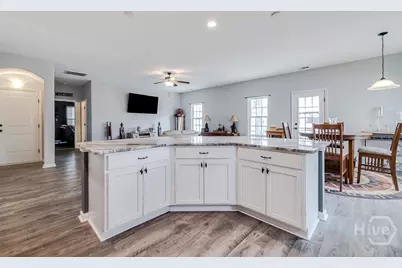 25 Swallow Tail Circle, Savannah, GA 31405 - Photo 13