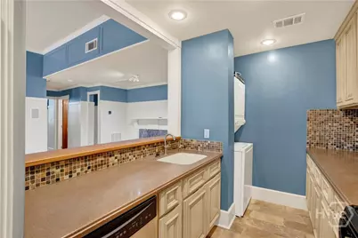 105 W Oglethorpe Avenue #307, Savannah, GA 31401 - Photo 9
