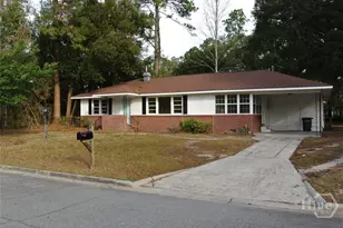 2108 E 65th St, Savannah, GA 31404 - Photo 3