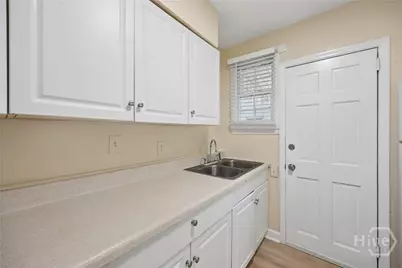 1314 E 54th Street, Savannah, GA 31404 - Photo 21