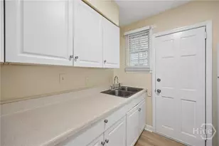 1314 E 54th St, Savannah, GA 31404 - Photo 21