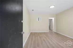 1314 E 54th St, Savannah, GA 31404 - Photo 13