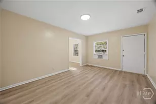 1314 E 54th St, Savannah, GA 31404 - Photo 15
