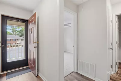 74 Colony Park Drive, Savannah, GA 31406 - Photo 5