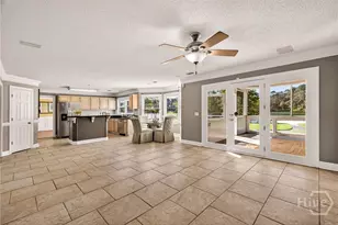 114 Lakeview Ct, Savannah, GA 31406 - Photo 11