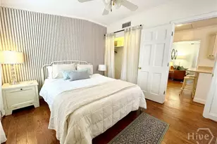 217 W Taylor St, Savannah, GA 31401 - Photo 11