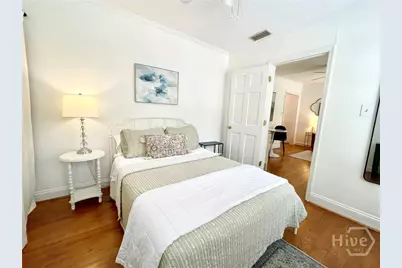 217 W Taylor Street, Savannah, GA 31401 - Photo 15