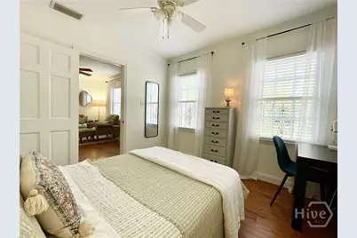 217 W Taylor Street, Savannah, GA 31401 - Photo 17