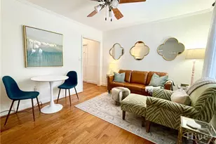 217 W Taylor St, Savannah, GA 31401 - Photo 5