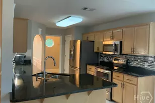 411 Copper Creek Cir, Pooler, GA 31322 - Photo 9