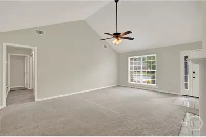 24 Chapel Drive, Savannah, GA 31406 - Photo 5