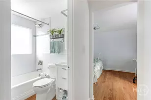 205 W Jones Ln, Savannah, GA 31401 - Photo 9